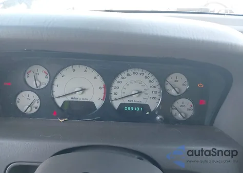 2002 Jeep Grand Cherokee Limited from USA, damaged, VIN 1J4GX58SX2C104665